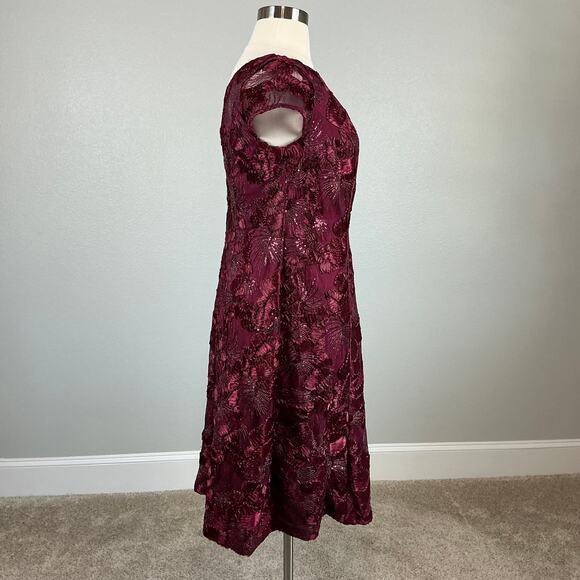 Alex Evenings Women's Cocktail Dress Size 14W Red Embroidered A-Line Midi - Picture 3 of 14
